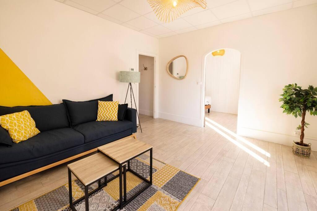 Le Cosy C - T2 Tout Equipe - Centre-Ville Gare 몽뤼꽁 외부 사진